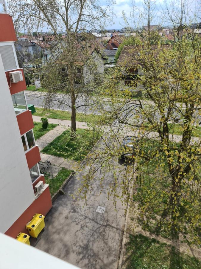 Apartman U Velikoj Gorici Zeljko Velika Gorica Extérieur photo